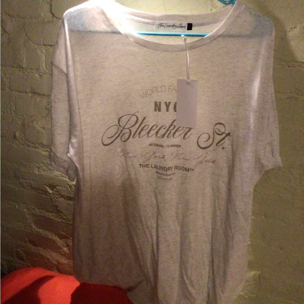 NEW ! Bleaker Street NYC The Laundry Room Gray Graphic Tee